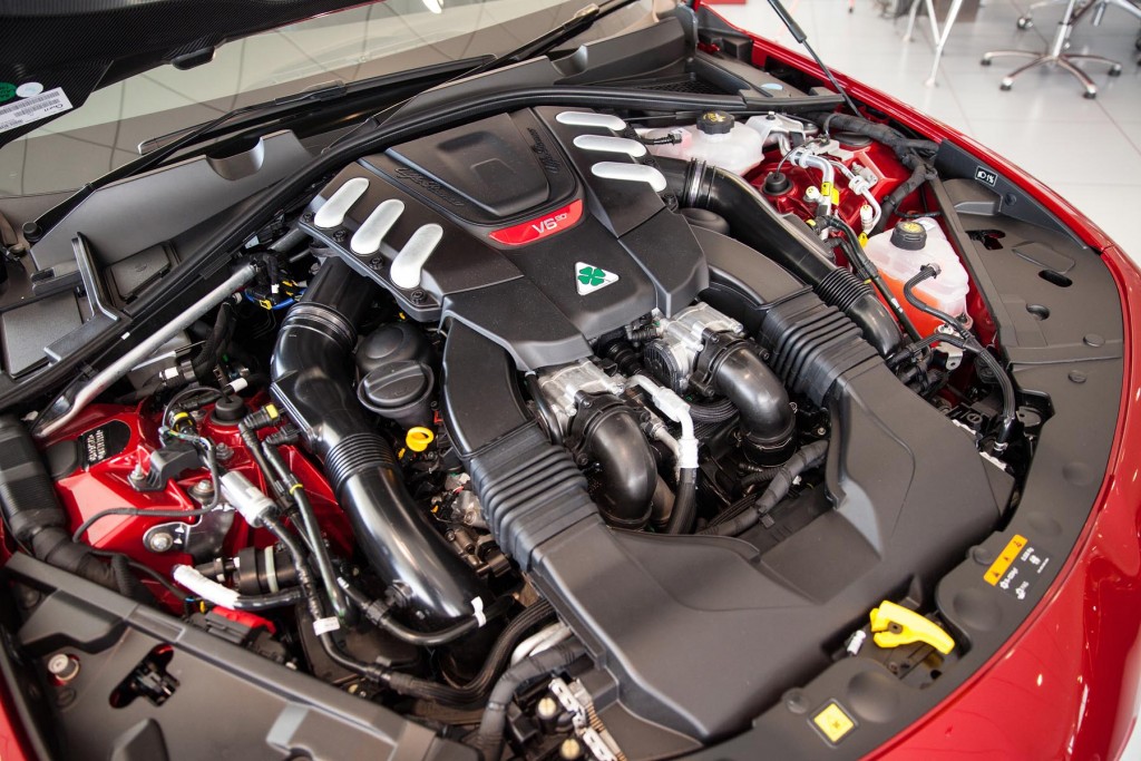 Quadrifoglio 2.9 V6 Twin Turbo engine