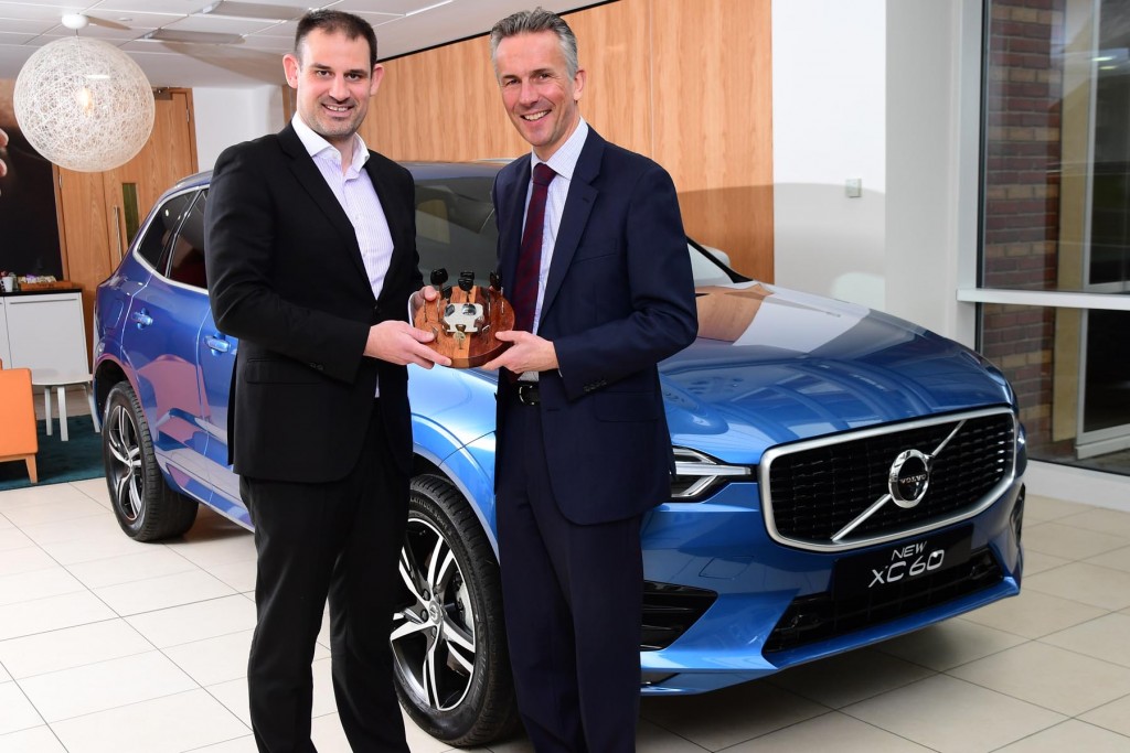 Jon Wakefield, managing director at Volvo Car UK (right), with John Challen, director of UK Car of the Year Awards