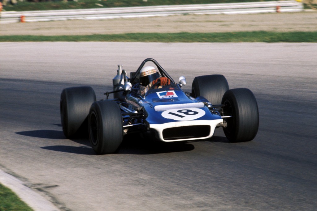 Second placed Jackie Stewart (GBR) Tyrrell Racing Organisation March 701 drifts through the Parabolica. Italian Grand Prix, Monza, 6 September 1970. BEST IMAGE