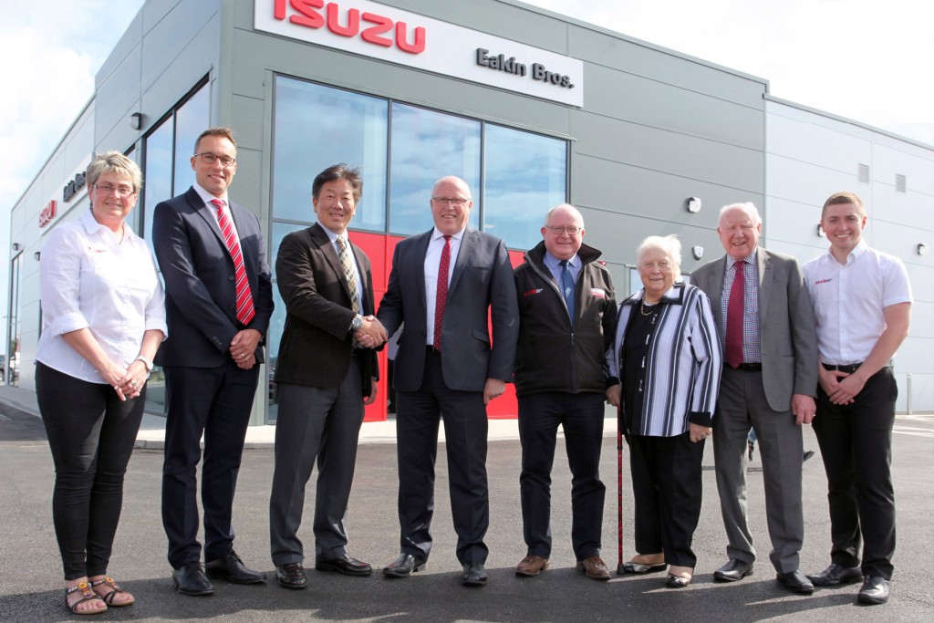 The official opening of Eakin Bros new showroom by Mikio Tsukui, Managing Director and CEO Isuzu Europe and UK Managing Director, William Brown.