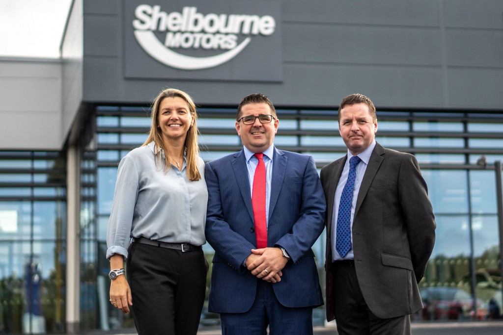 Shelbourne Motors has opened its new £5m multi-franchise complex in Newry with the creation of 60 new jobs. The 50,000 sq ft development features state-of-the-art showrooms for global car manufacturers Renault, Dacia and Kia, and a purpose-built Autoselect Used Car Supermarket. It also includes new car handover bays, drive-in service centre and lounge-style waiting area.  Pictured opening the new £5m multi-franchise complex in Newry is Caroline Willis, Financial Director; Paul Ward, Sales Director and Richard Ward, Sales Director.