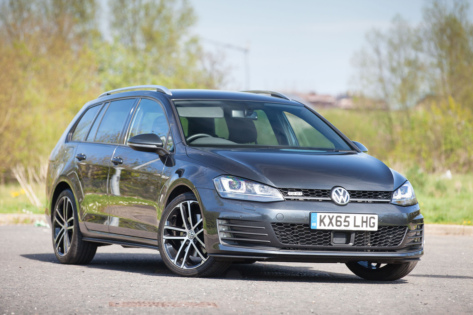 Volkswagen Golf GTD Estate, car review: Practicality allied with